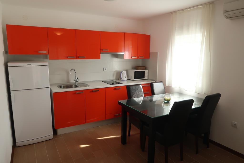 Villa Sunshine Трогир Екстериор снимка