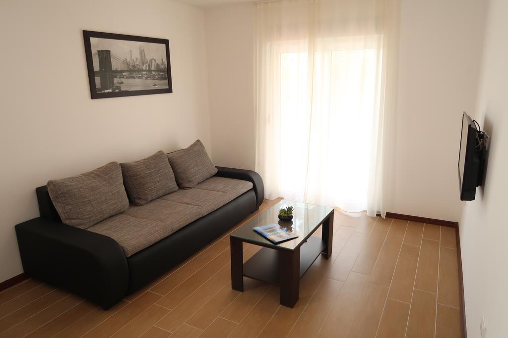 Villa Sunshine Трогир Екстериор снимка