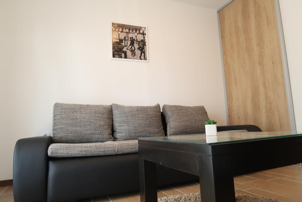 Villa Sunshine Трогир Екстериор снимка